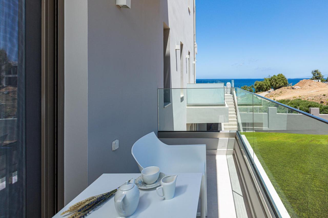 Lagoon Seaside Villa, Sumptuous Retreat,By Thinkvilla Panormos  Bagian luar foto