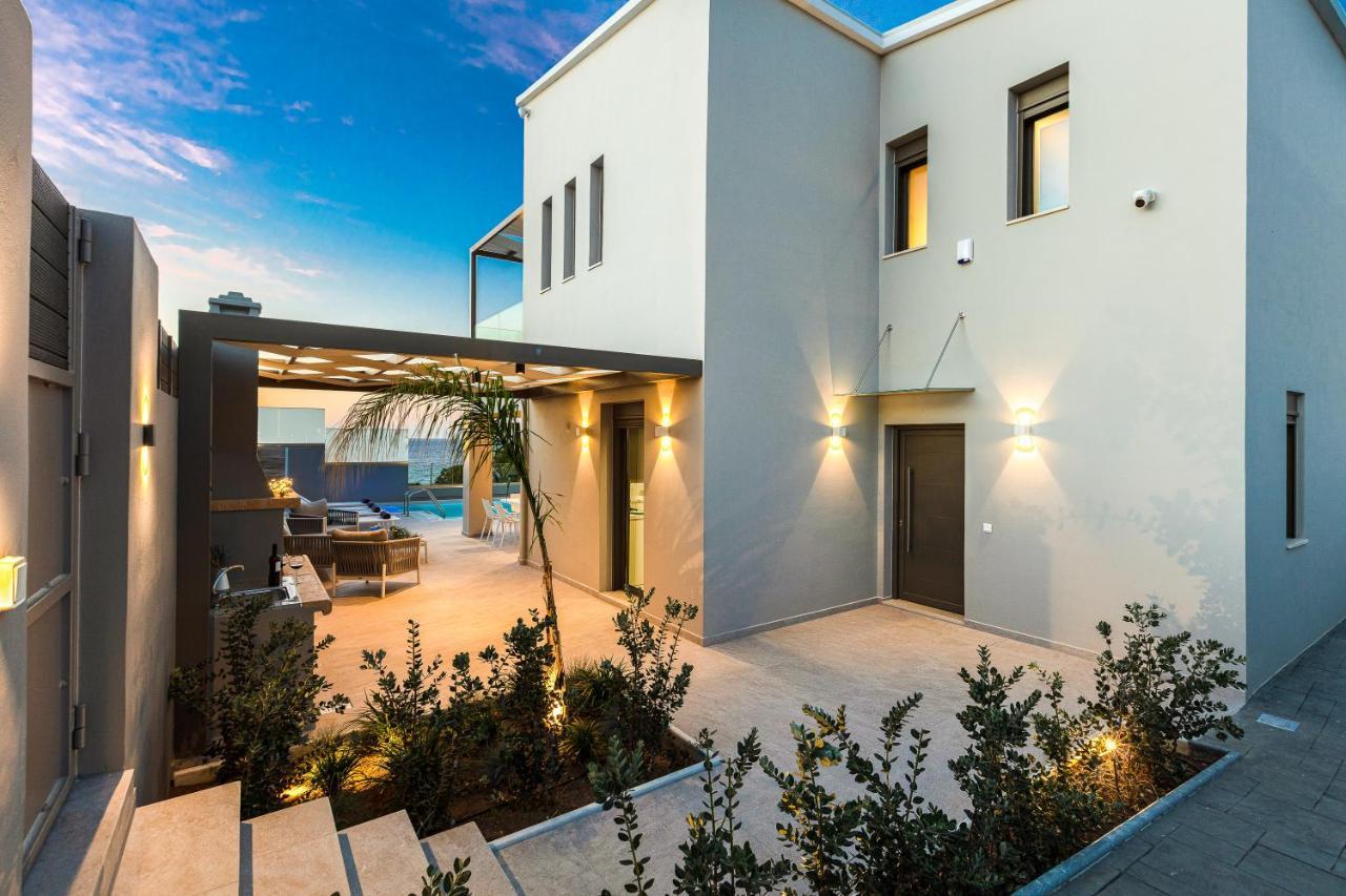 Lagoon Seaside Villa, Sumptuous Retreat,By Thinkvilla Panormos  Bagian luar foto